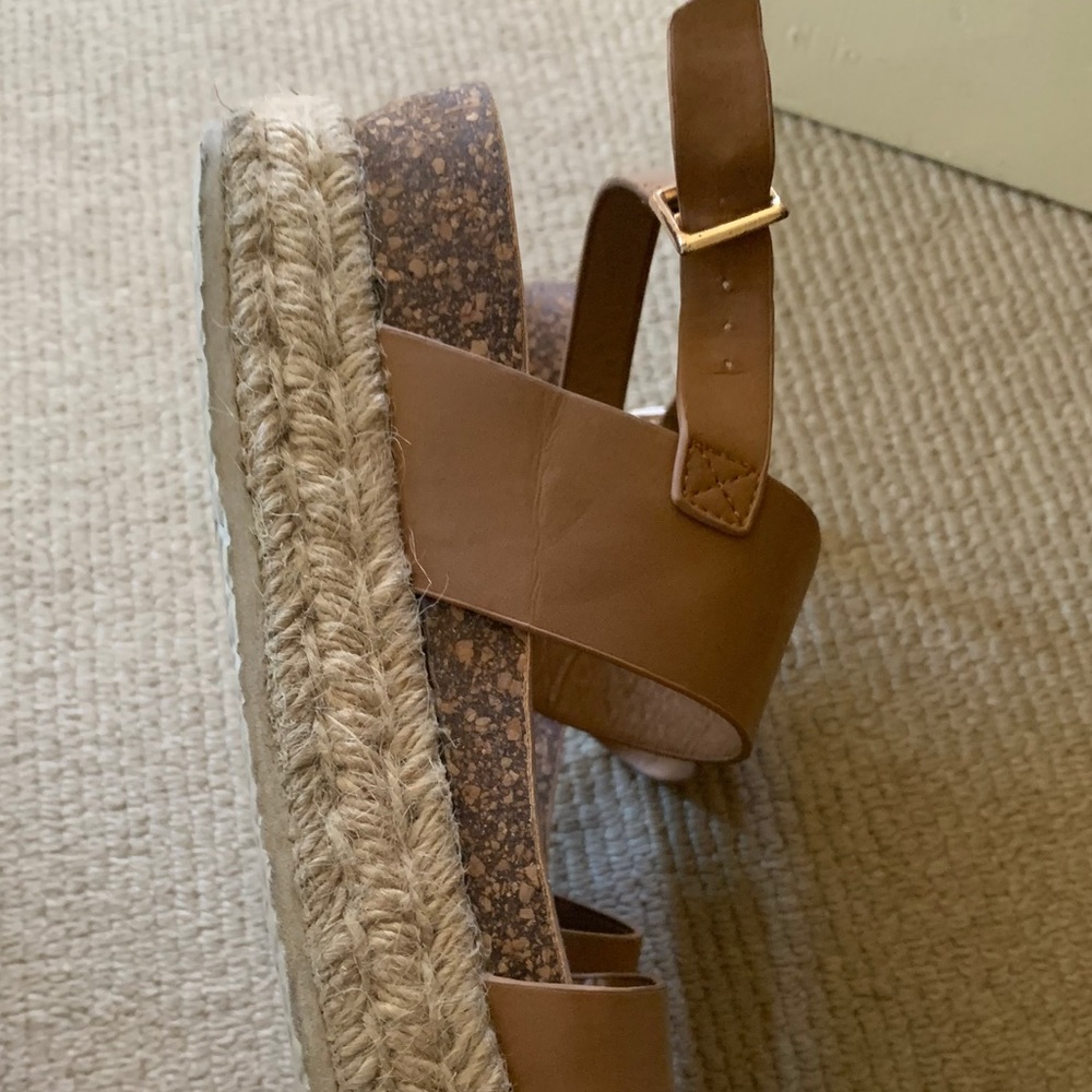 Sandals - Picture 4 of 4